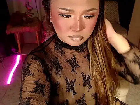 Marymagdalenex stripchat live cam model
