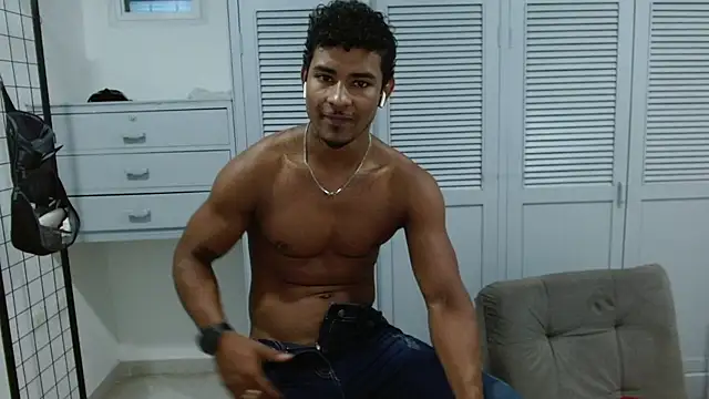 gregori_xxx_ stripchat live cam model