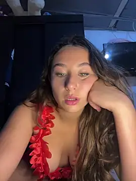 pophia56 stripchat live cam model