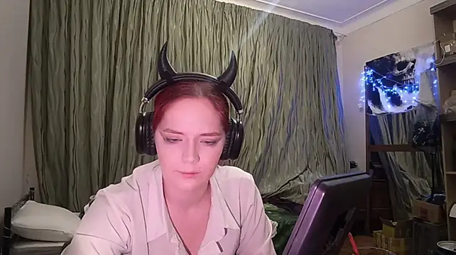 LocoMarquess stripchat live cam model