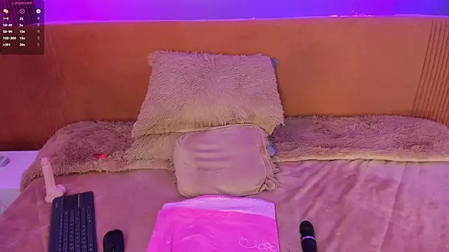 little_princess17 stripchat live cam model