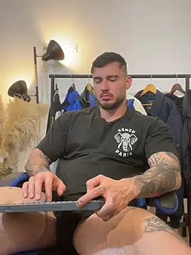 DimitriSullivan_ stripchat live cam model