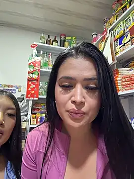 Sara_fun stripchat live cam model