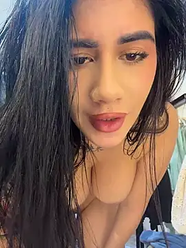 clarachanelricek stripchat live cam model