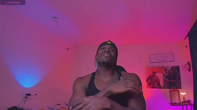 Ethantravis22 stripchat live cam model