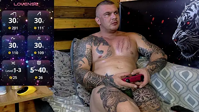 MrrKray stripchat live cam model
