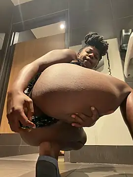 Ebony_Queeenx stripchat live cam model