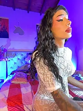 Naugth_channel_ts stripchat live cam model