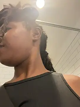 Ebony_Queeenx stripchat live cam model