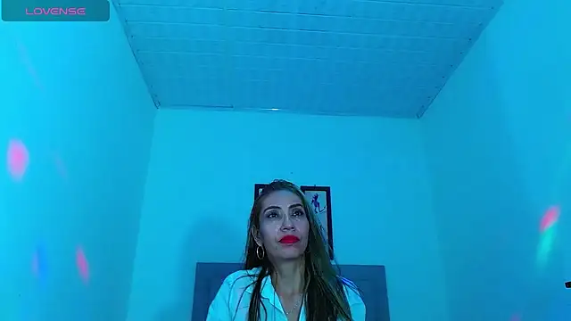 luna_sexth stripchat live cam model