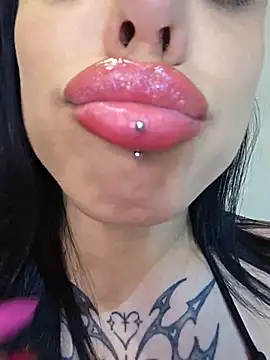 sweetfior stripchat live cam model