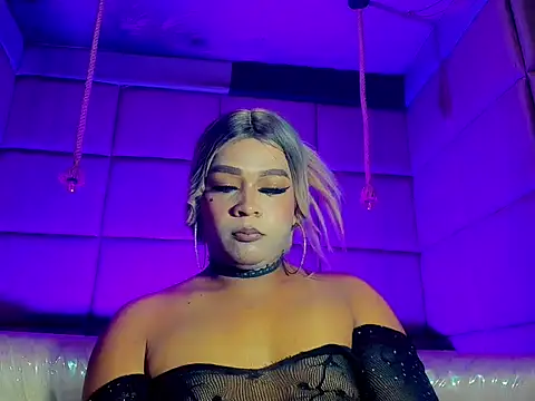 Crystal_ShineSt stripchat live cam model