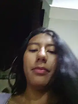 Carla_Alvez stripchat live cam model