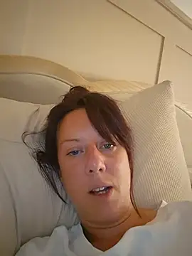 carakenny stripchat live cam model