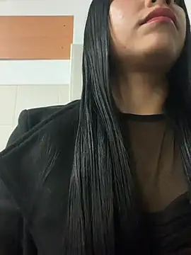 Karlothhhh stripchat live cam model