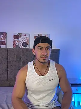 Chris_Clarck stripchat live cam model