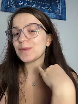 joeystaciee stripchat live cam model