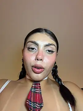 zui_lu stripchat live cam model