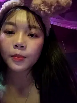Baa-bee22 stripchat live cam model