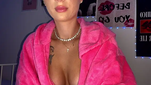 ScarlettSmithX stripchat live cam model