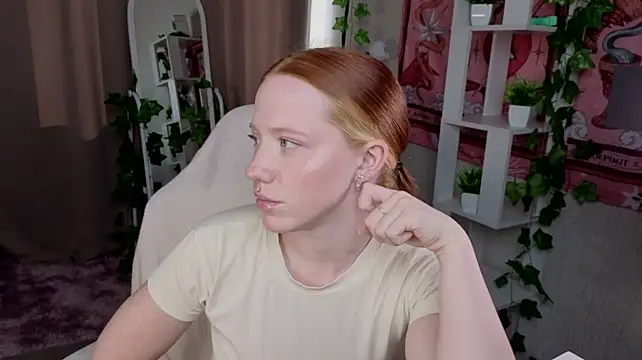 Sparky_fox stripchat live cam model