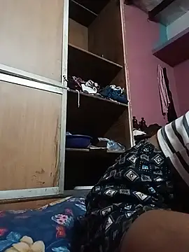 PALAK9599 stripchat live cam model