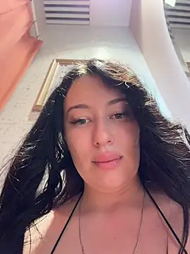 AdinaKan stripchat live cam model