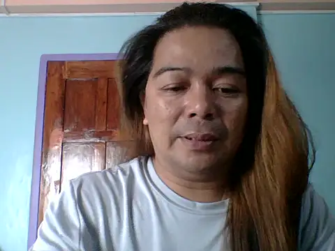 PinayAlexandra stripchat live cam model
