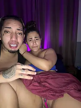 Casal2T stripchat live cam model