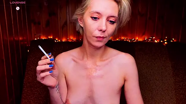 Blondice stripchat live cam model