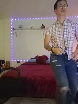 Brandon_starkk stripchat live cam model