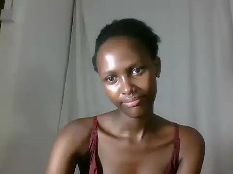 Sleek_petite stripchat live cam model