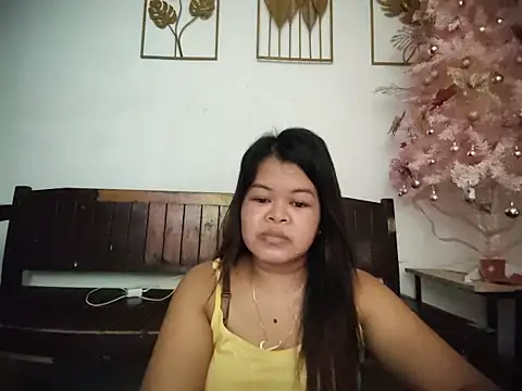 LonelyPINAY101 stripchat live cam model