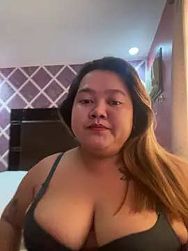 xBetterThanUrWifex stripchat live cam model