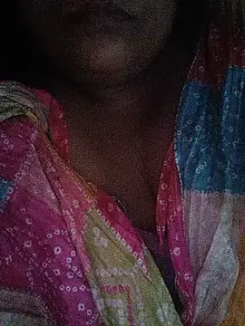 pakhi_sexy stripchat live cam model