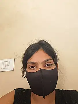 iam_Pooja stripchat live cam model