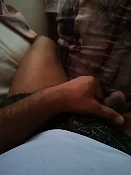 singlemallu stripchat live cam model