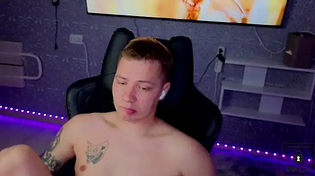 Karl_Night_ stripchat live cam model