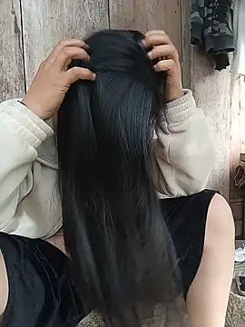 Hiha-nn stripchat live cam model