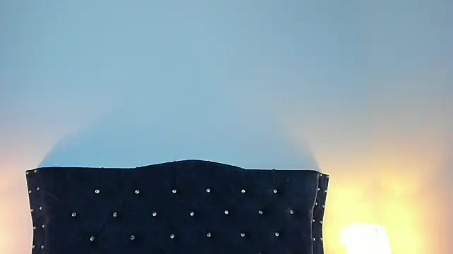 Larissa_Frost stripchat live cam model