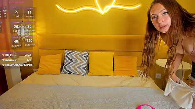KetrinWhite stripchat live cam model