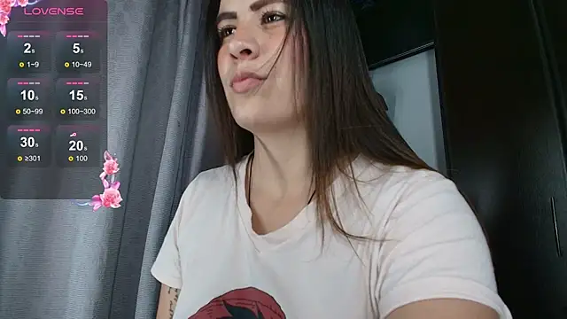 ImSophieFox stripchat live cam model