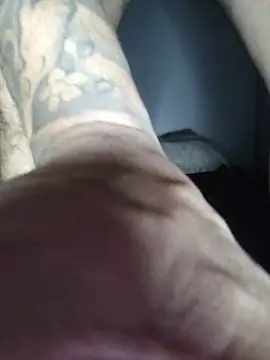 homenM stripchat live cam model