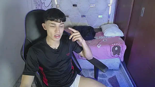 Liom_Gym stripchat live cam model
