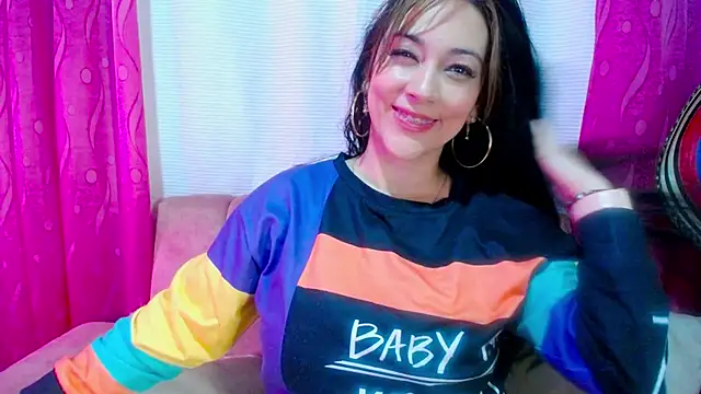 CiaraaSweet stripchat live cam model