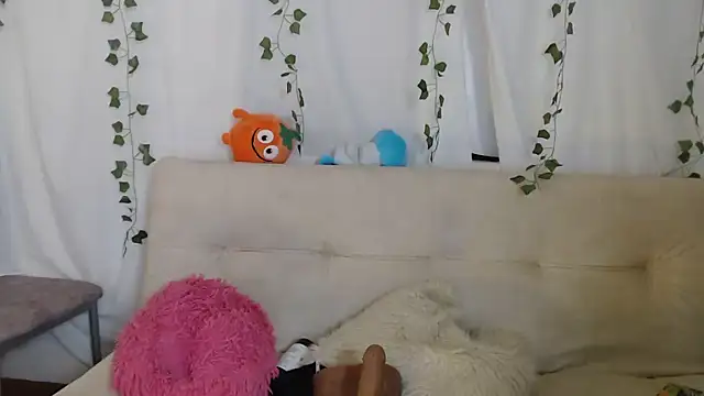Lilith_magenta stripchat live cam model