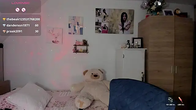 Veronikolsen- stripchat live cam model