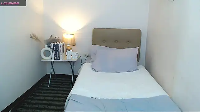 scarlet_smith7 stripchat live cam model