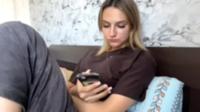 ManiacProffer stripchat live cam model