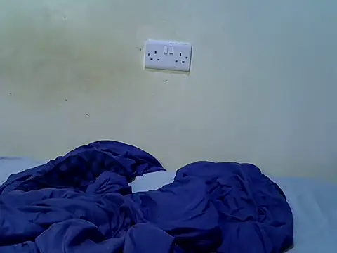 African_qeen1 stripchat live cam model